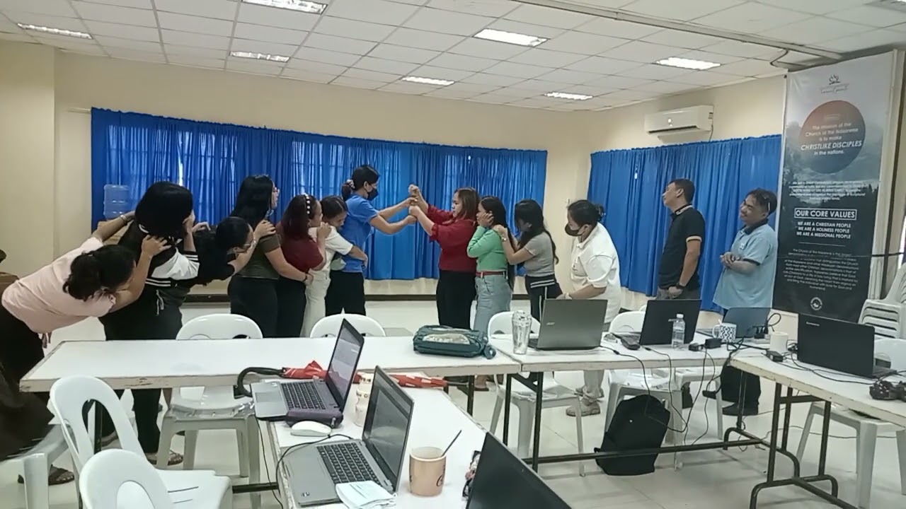 dinamiques de grup divertides per adults